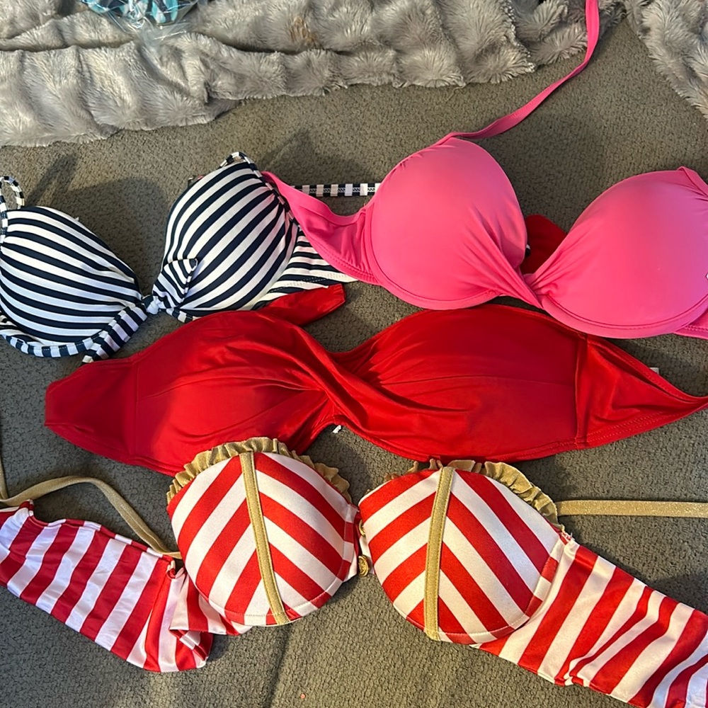 4 pair bundle of bikini tops - size small